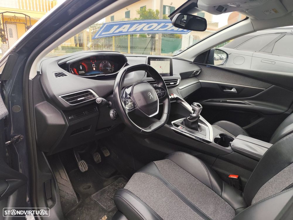 Peugeot 3008 1.6 BlueHDi Allure - 30