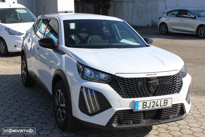 Peugeot 2008 1.2 PureTech SE Style - 3