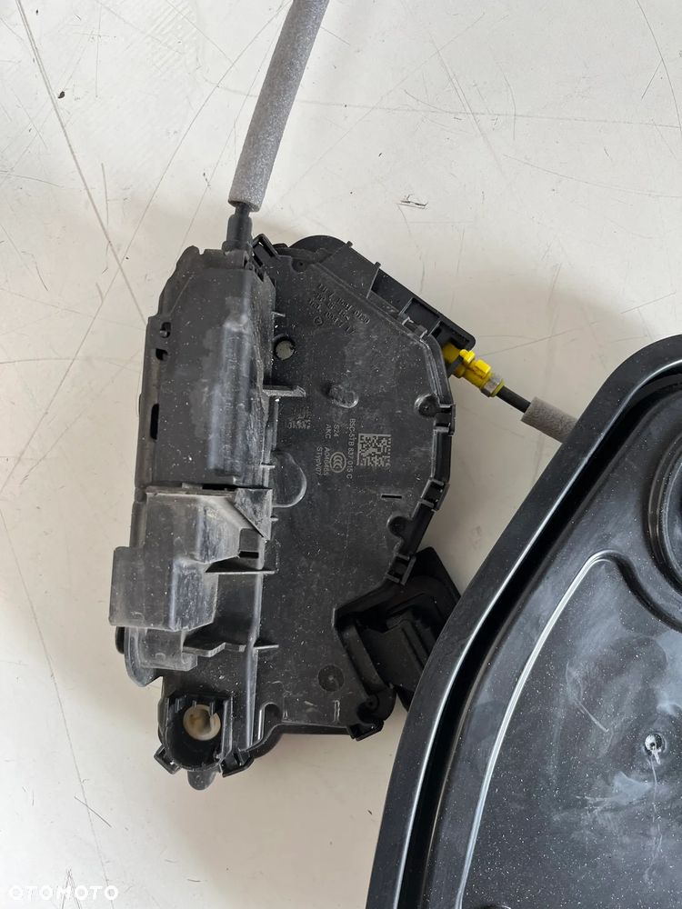 AUDI A3 8Y SPORTBACK 2020 Zamek drzwi z klamka przód ,tył lewy VW 5TA839015M,B5C5TB837015C - 3