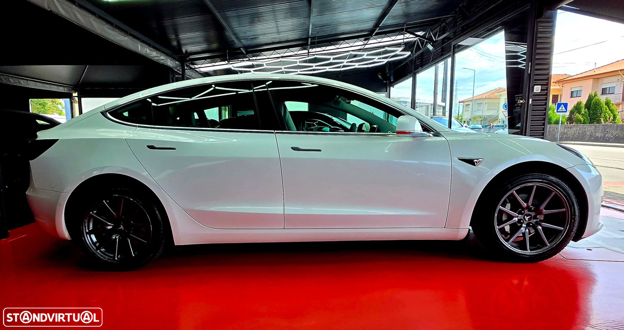 Tesla Model 3 Standard Range Plus RWD - 9