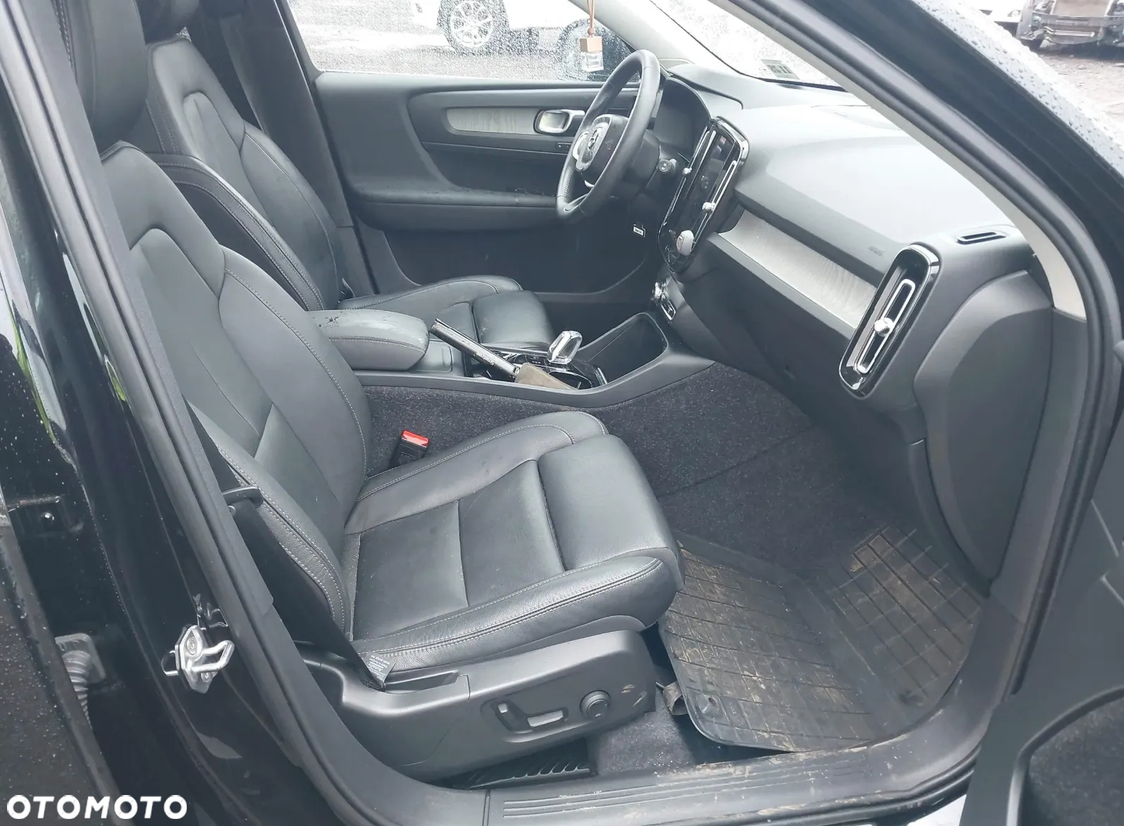 Volvo XC 40 T5 AWD Inscription - 11