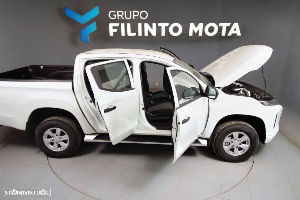 Mitsubishi L200 2.3 DI-D CD Invite 4WD - 18