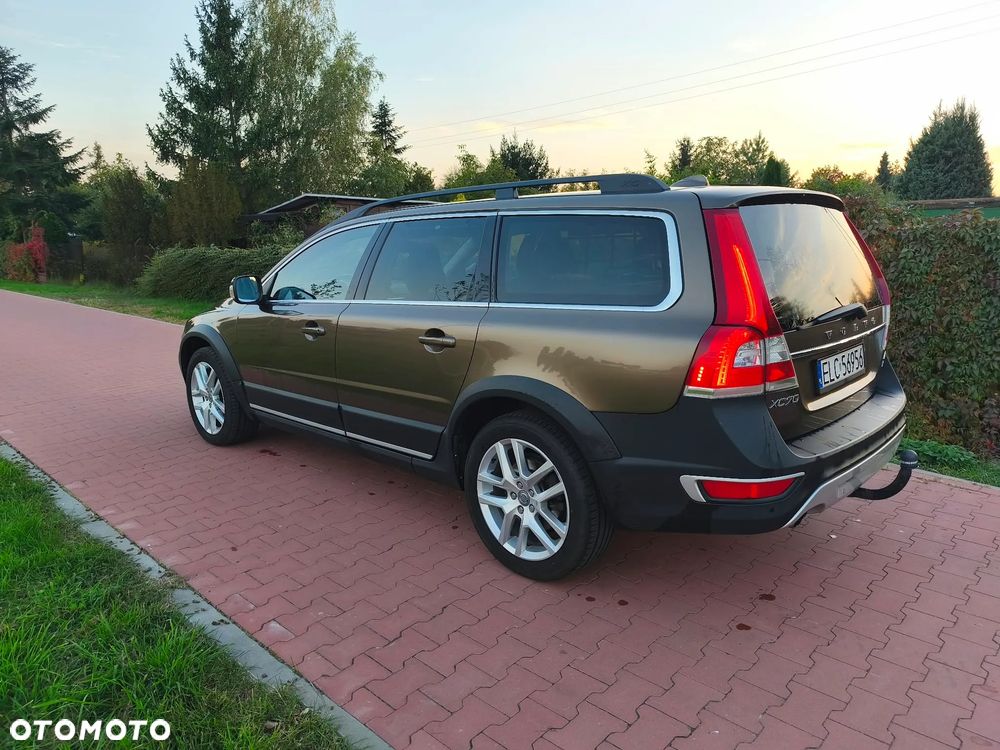 Volvo XC 70 2.4D AWD Kinetic - 4
