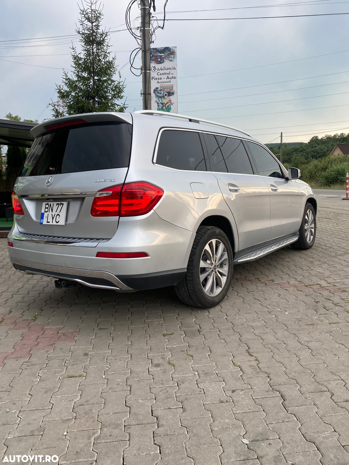 Mercedes-Benz GL 350 4MATIC BlueTec Aut. - 11