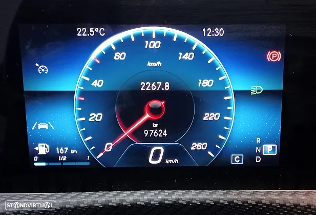 Mercedes-Benz CLA 180 d Shooting Brake 7G-DCT Progressive - 16