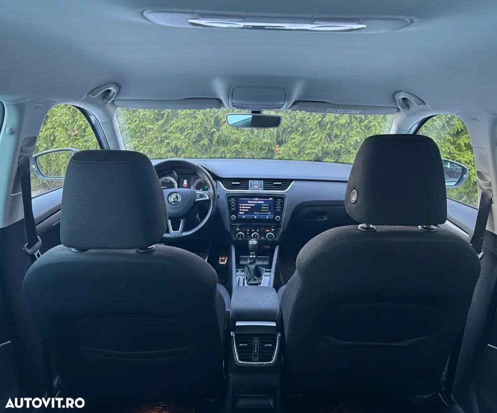 Skoda Octavia 2.0 TDI DSG Ambition - 7