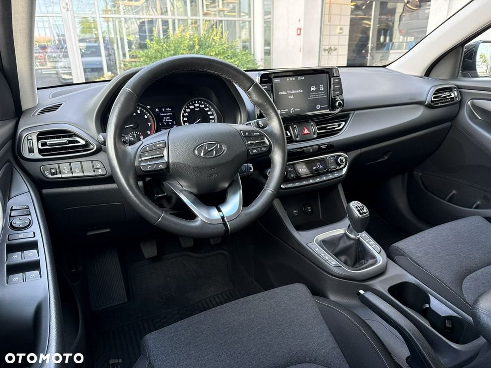 Hyundai i30 - 11