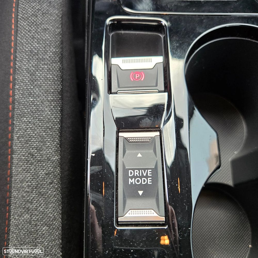 Peugeot e-208 Active Pack - 16