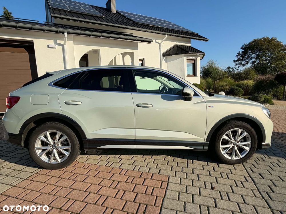 Audi Q3 2020 photo 5