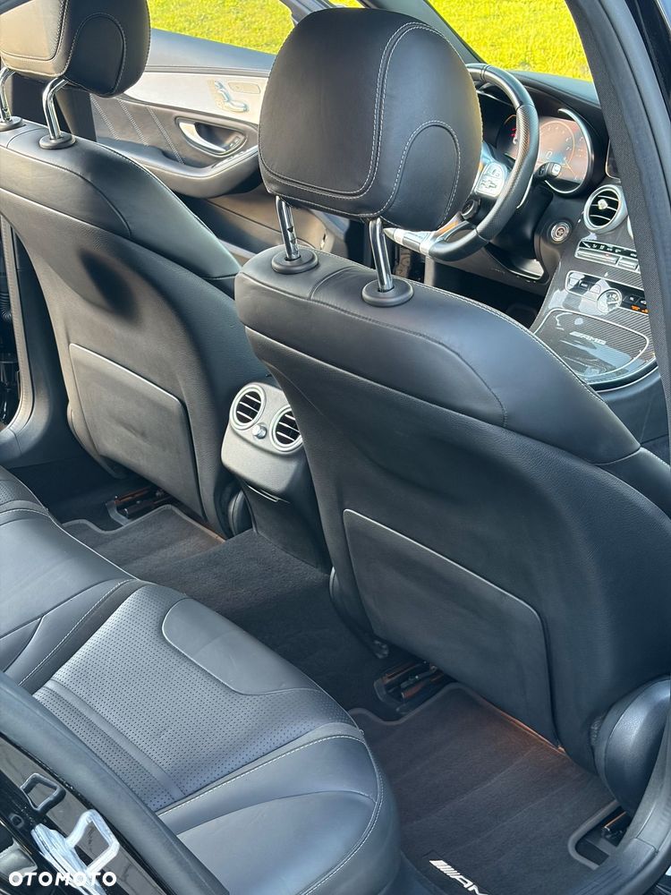 Mercedes-Benz Klasa C AMG 63 S AMG Speedshift MCT 9G - 17