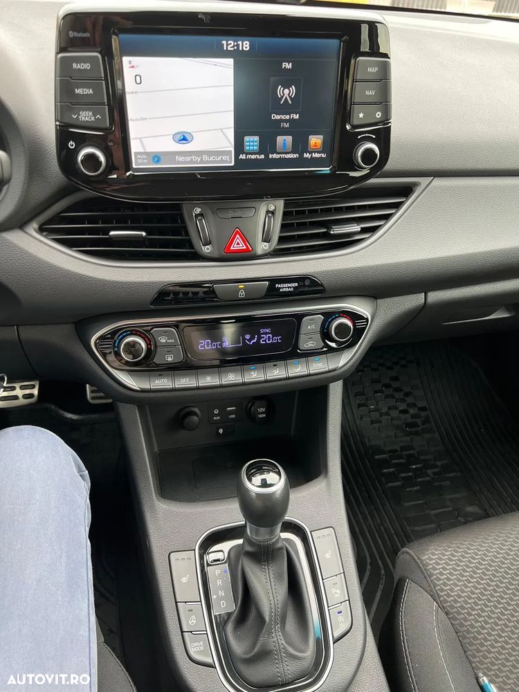 Hyundai i30 Fastback 1.4 T-GDi 140CP 5DR 7DCT Exclusive - 12
