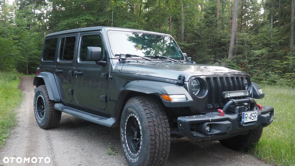 Jeep Wrangler 3.6 Unlim Night Eagle - 17