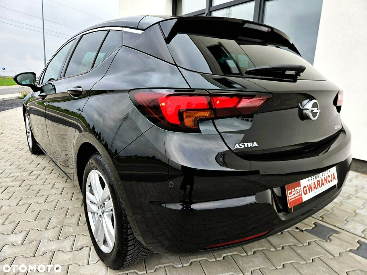 Opel Astra 1.5 D Start/Stop Business Edition - 4