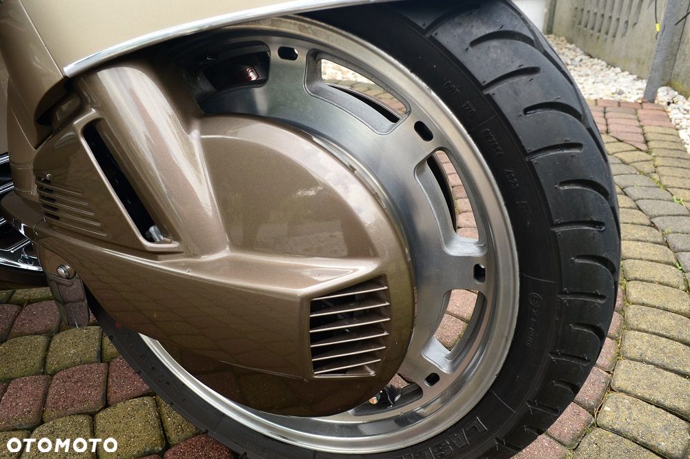 Honda GL - 29