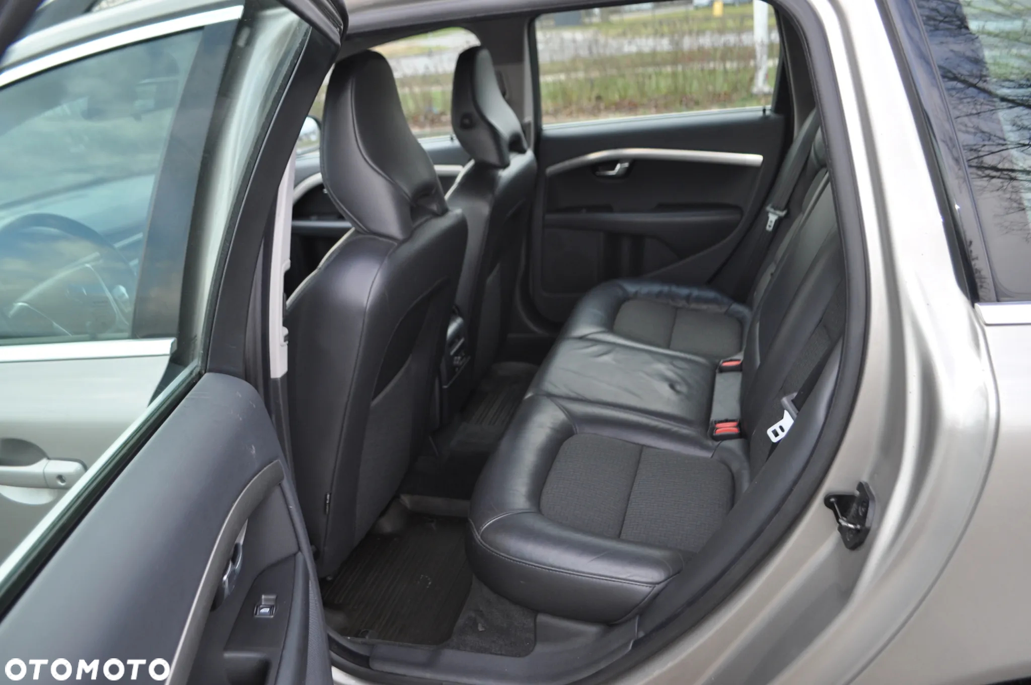 Volvo V70 DRIVe Momentum - 24