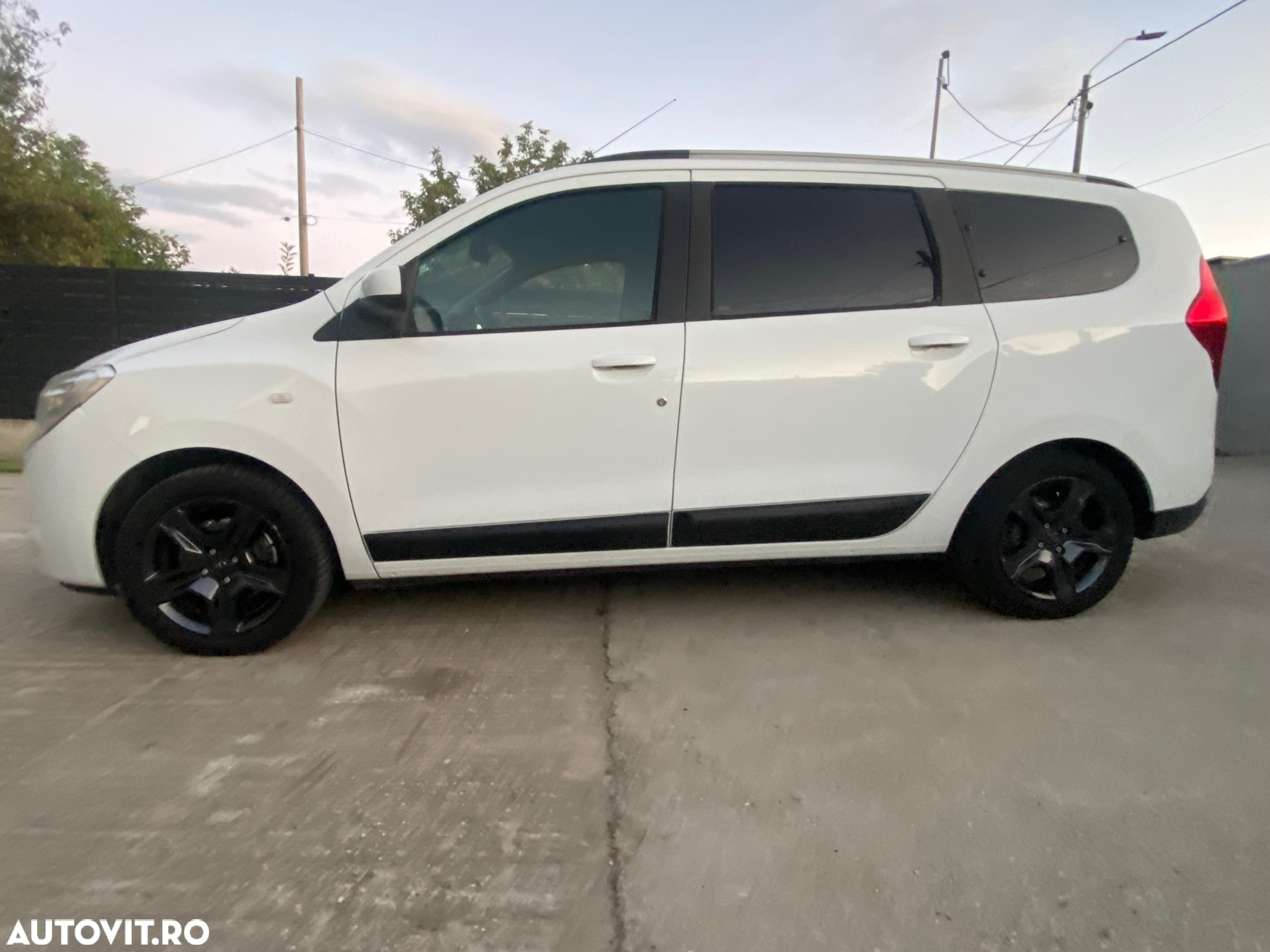 Dacia Lodgy - 11