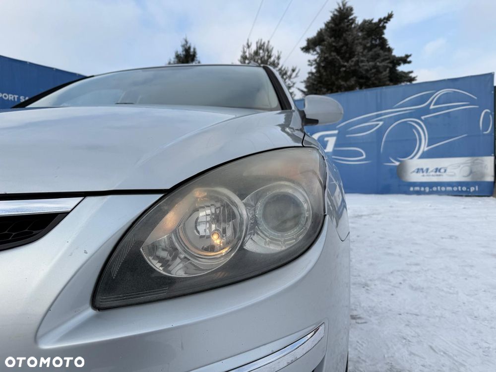 Hyundai i30 1.6 CRDi Style - 11