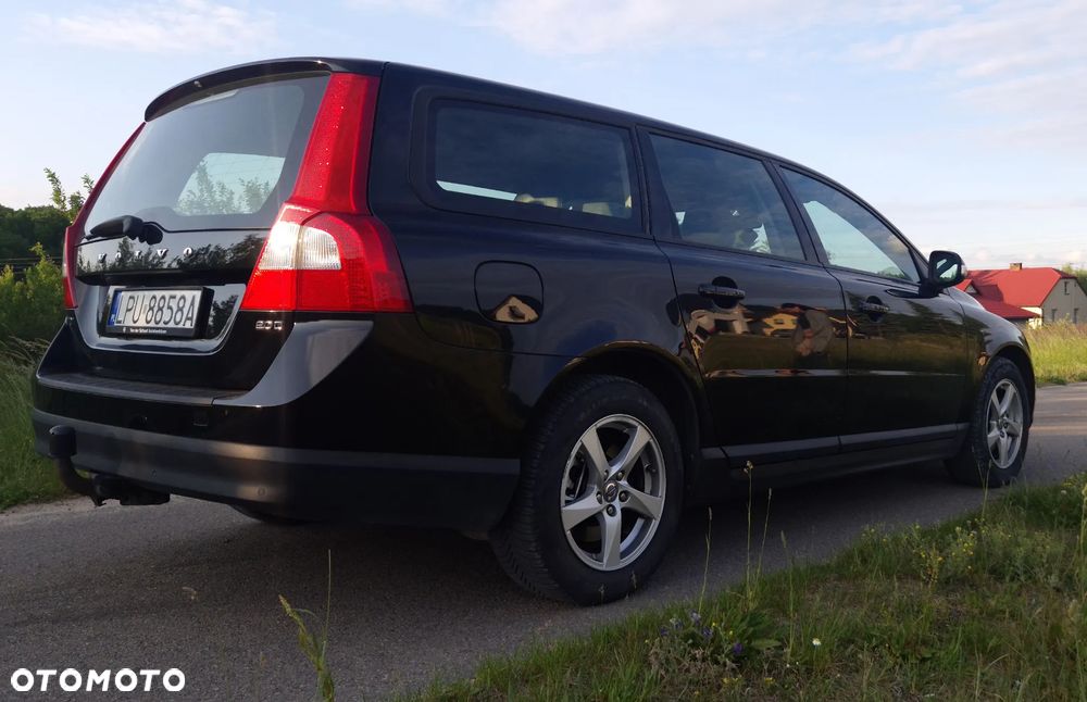 Volvo V70 2.0D Summum - 11
