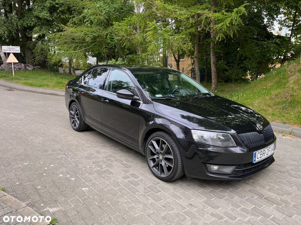 Skoda Octavia 2.0 TDI Style DSG - 1