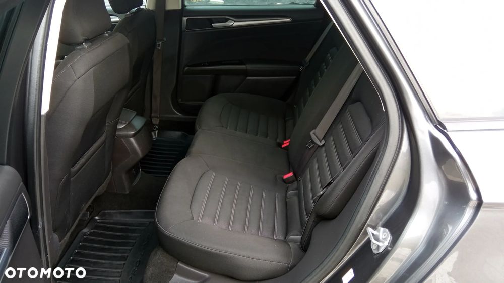 Ford Mondeo - 16