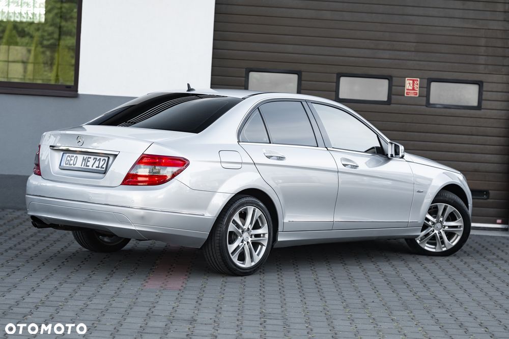 Mercedes-Benz Klasa C 180 Kompressor Avantgarde - 9