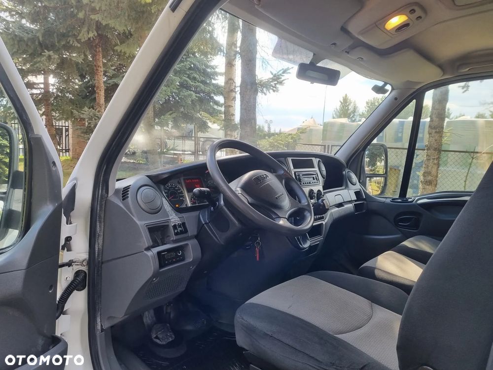Iveco daily Super Stan tylko 300 tyś km - 12