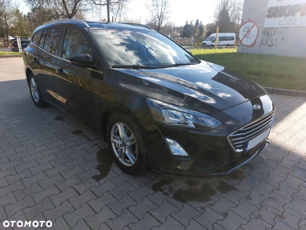 Ford Focus 1.0 EcoBoost Titanium Style - 3