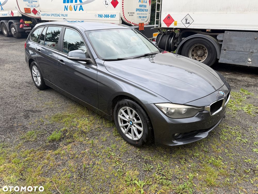 BMW Seria 3 316d - 2