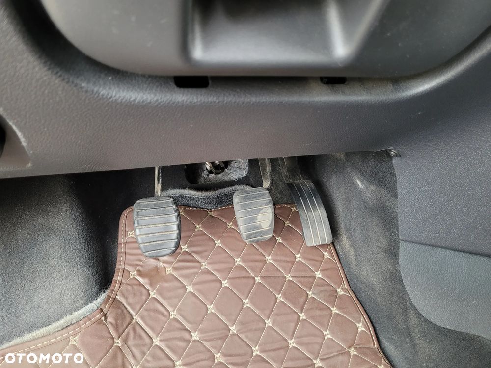 Dacia Logan MCV 0.9 TCE Laureate - 21