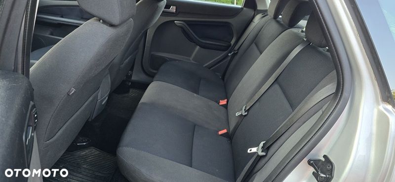 Ford Focus 1.6 Ti-VCT FX Gold / Gold X - 11