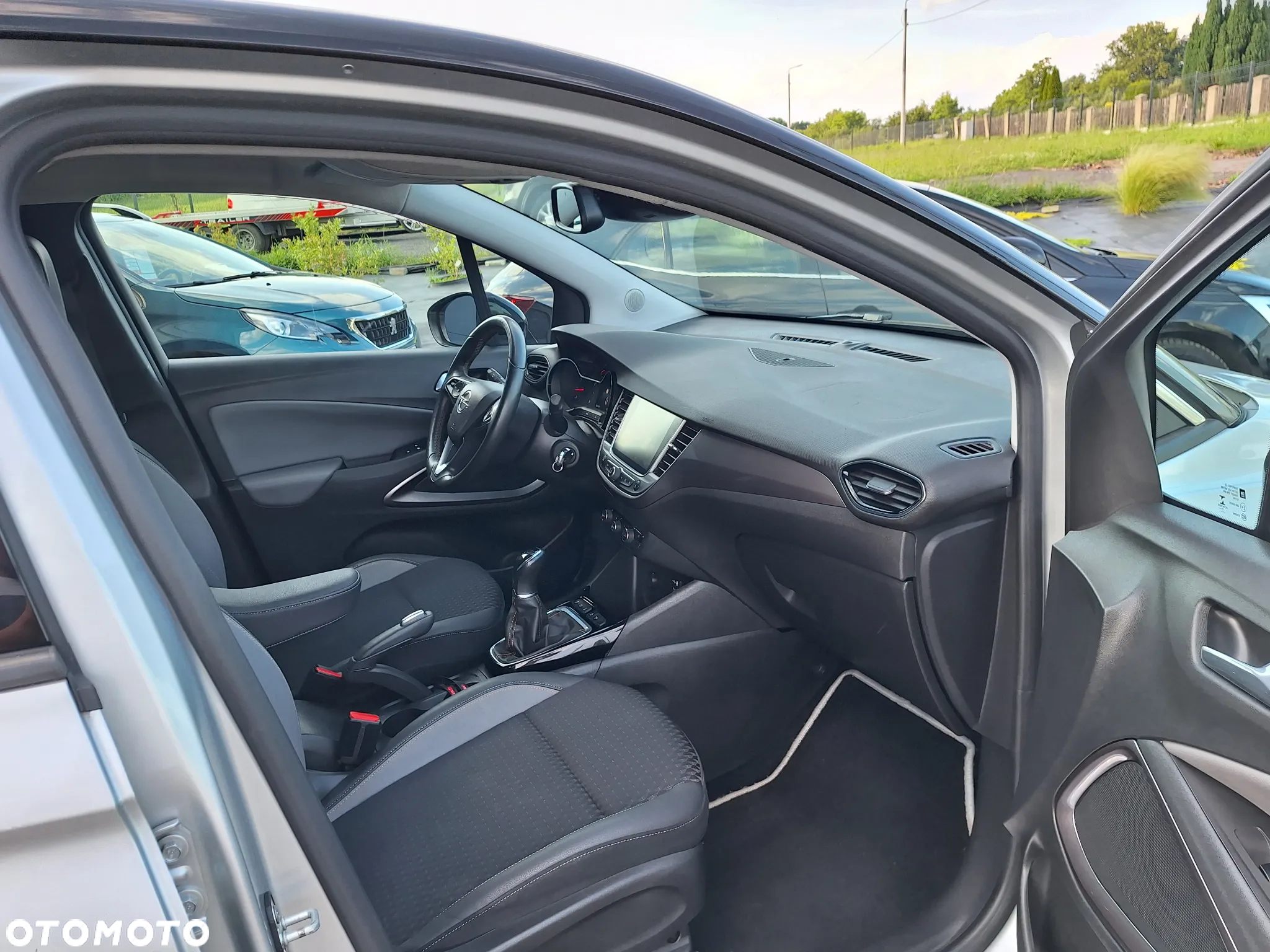 Opel Crossland X - 6