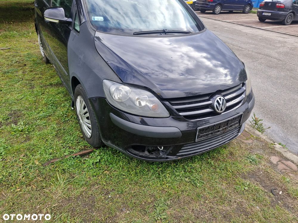 Volkswagen Golf Plus - pojazd na części: maska, zderzak, drzwi, szyby, lusterka, chłodnica.... - 15