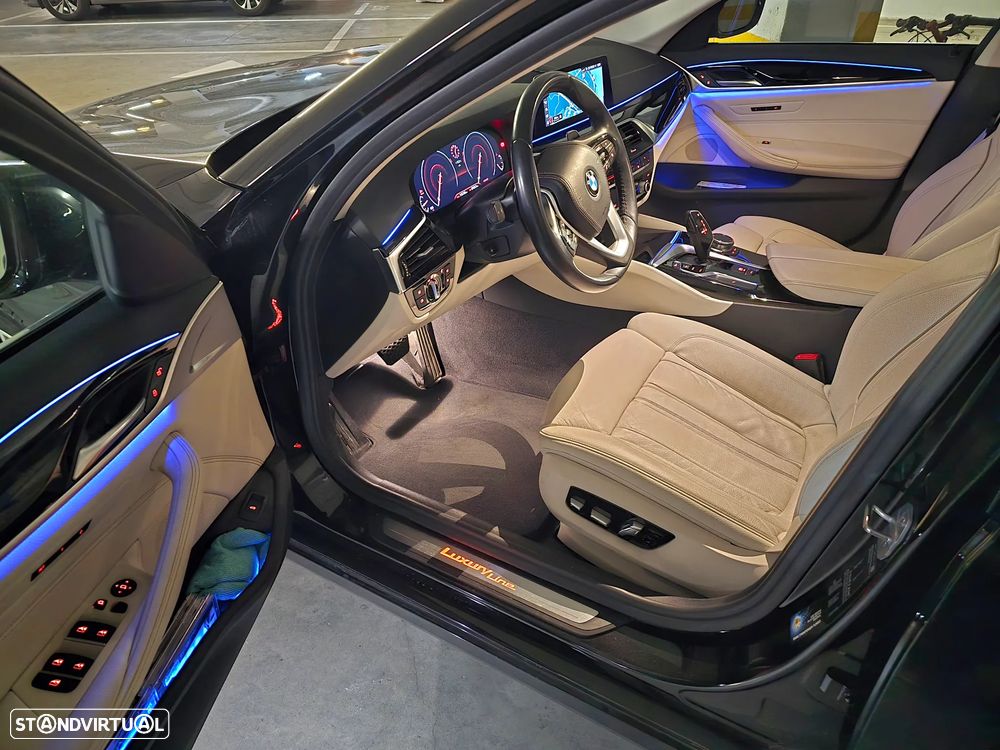 BMW 520 d Line Luxury Auto - 16