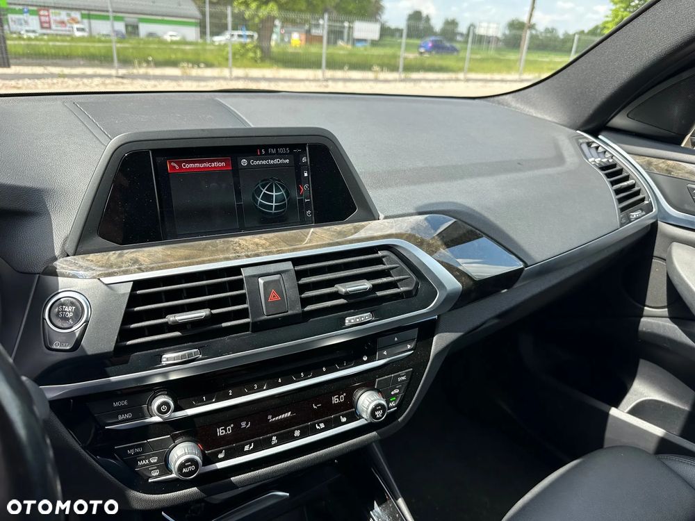 BMW X3 - 12