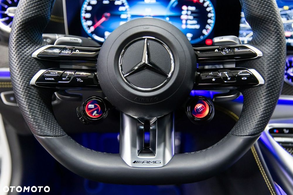 Mercedes-Benz AMG GT - 34
