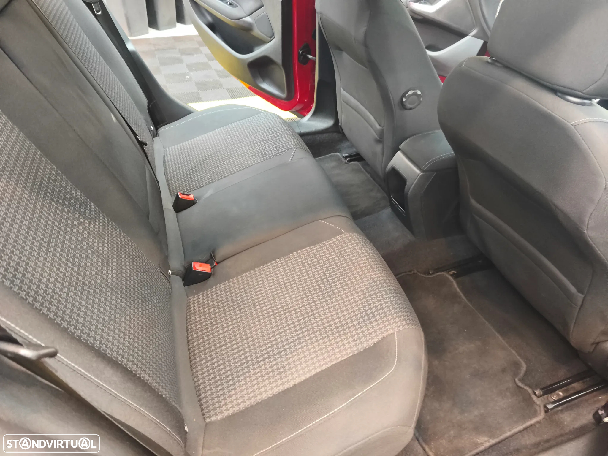 Peugeot 308 SW - 16