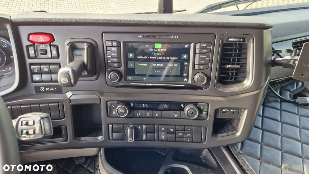 Scania * R450 LOW DECK * RETARDER * KLIMA POSTOJOWA * - 19