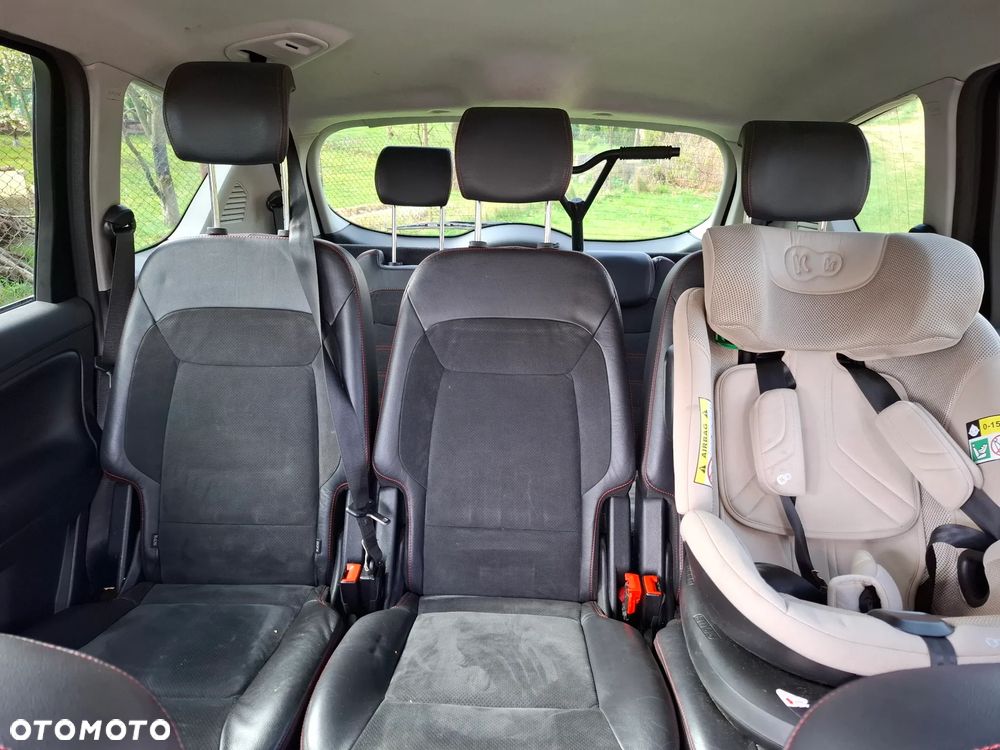 Ford S-Max 2.2 TDCi DPF Titanium - 6