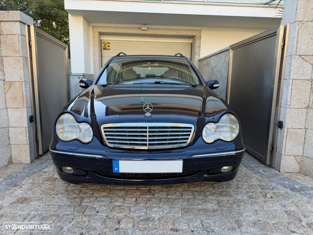 Mercedes-Benz C 220 - 10