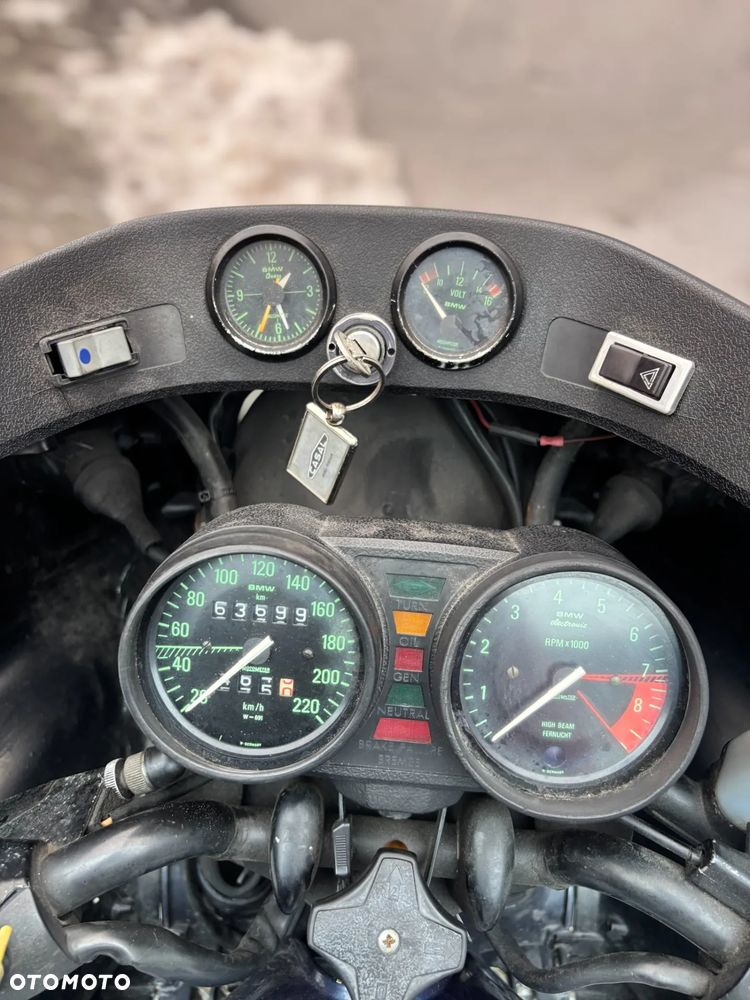 BMW R - 22