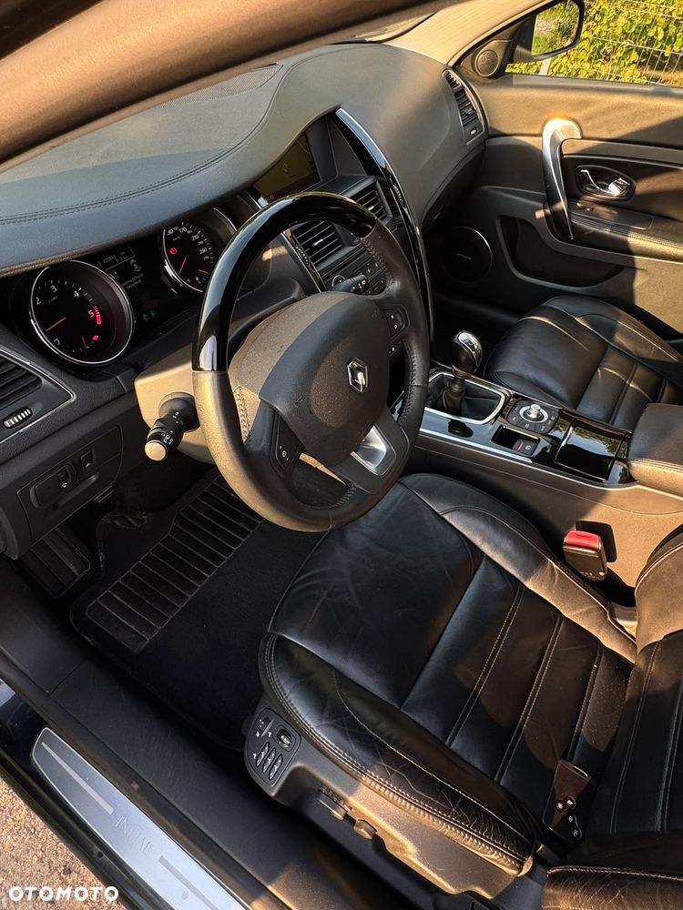 Renault Latitude - 18