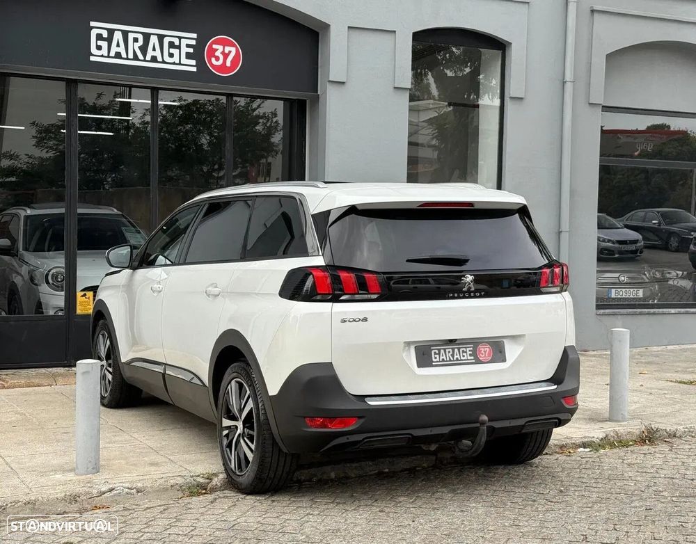 Peugeot 5008 1.5 BlueHDi Allure EAT8 - 6