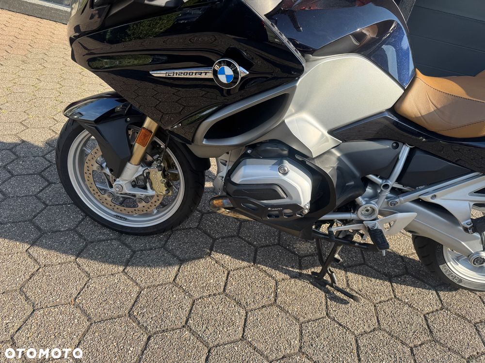 BMW R - 9