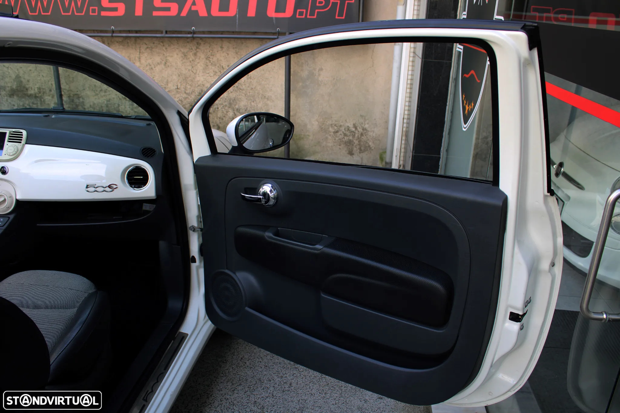 Fiat 500C 1.2 Lounge - 23