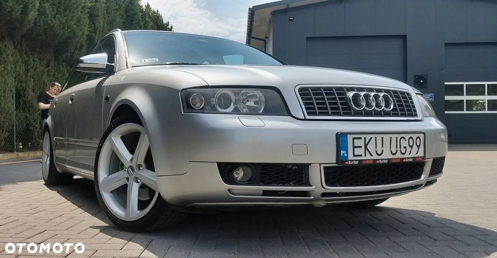 Audi A4 Avant - 9