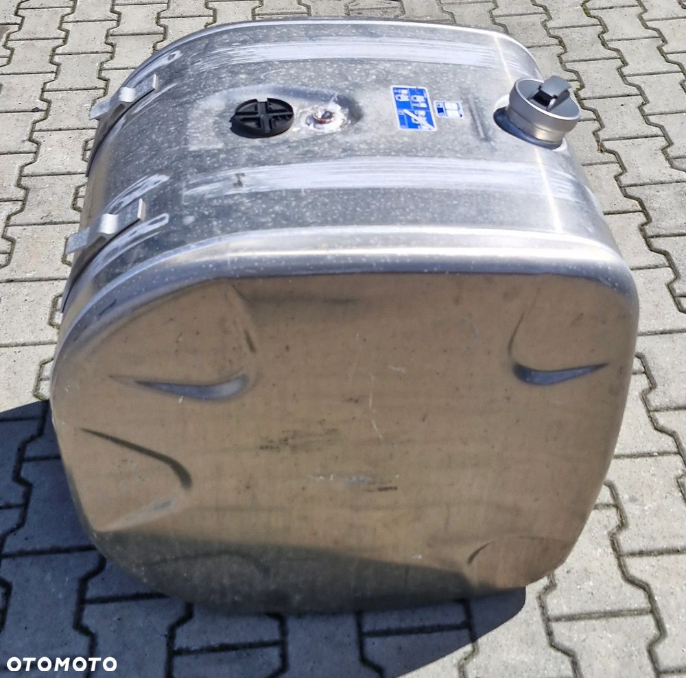SCANIA R S ZBIORNIK PALIWA 265L NOWY - 3