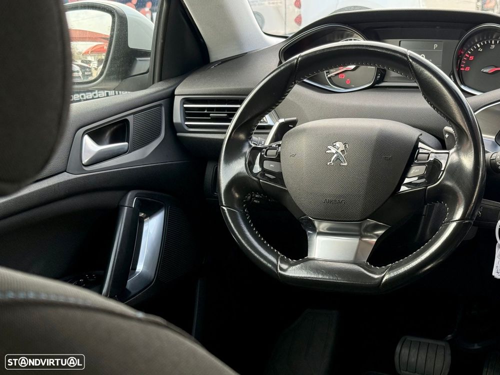 Peugeot 308 SW 1.5 BlueHDi Style EAT8 - 10