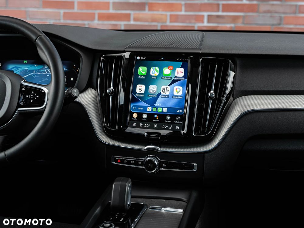 Volvo XC 60 B4 D Plus Bright - 33