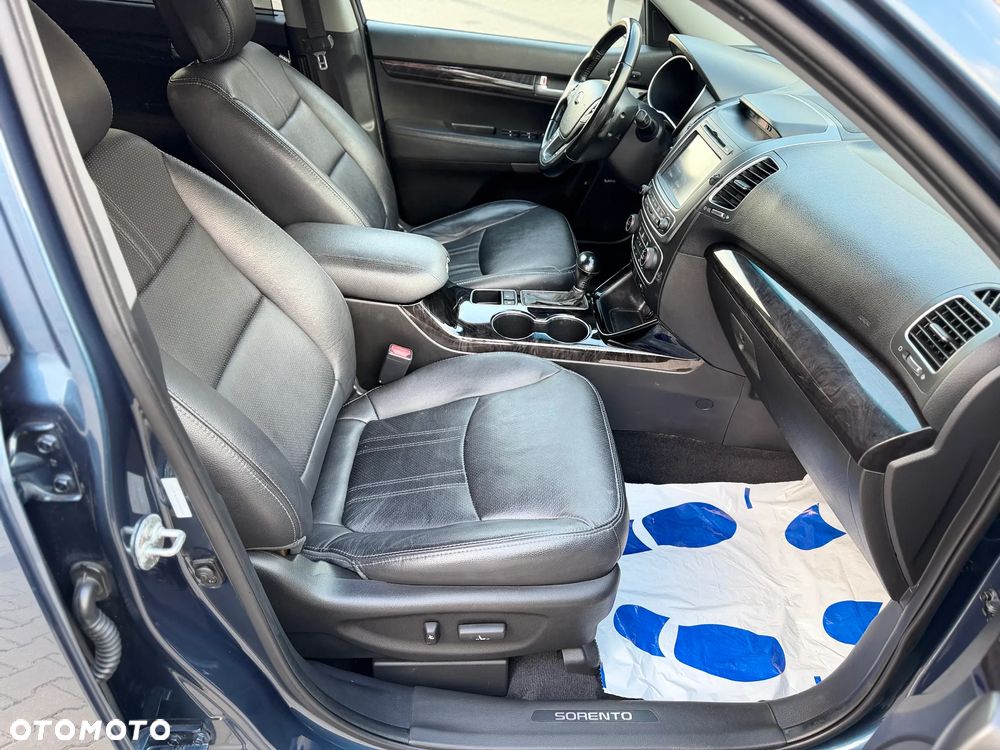 Kia Sorento 2.4 GDI XL 7os - 37