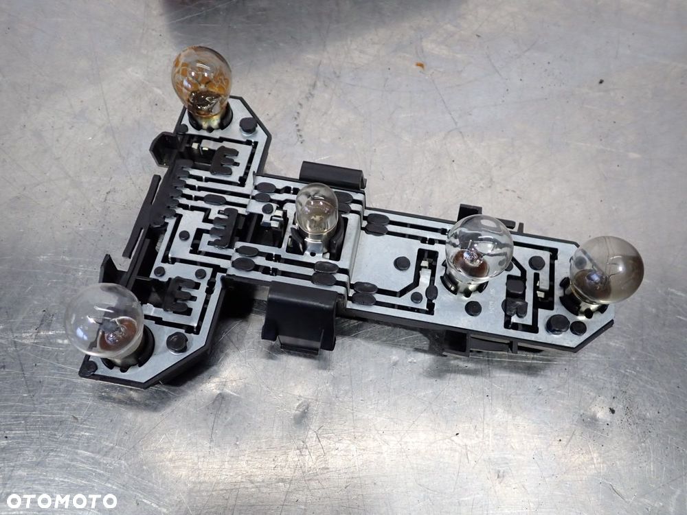 LAMPA PRAWA TYLNA VOLKSWAGEN BORA 1J5945257   1J5945096AC  1J5945112AC - 13